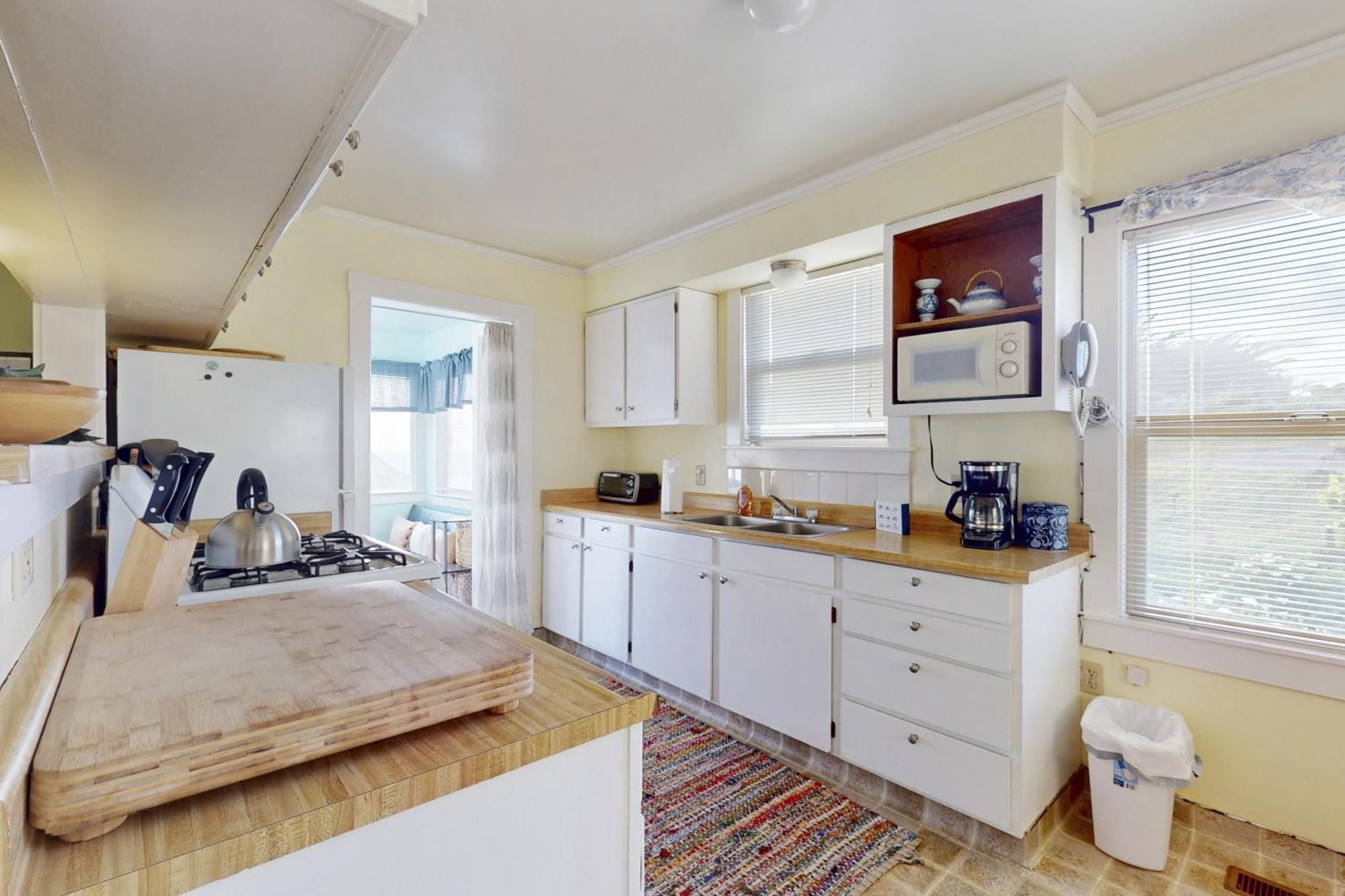 Greenwood Beach Cottage Elk ภายนอก รูปภาพ